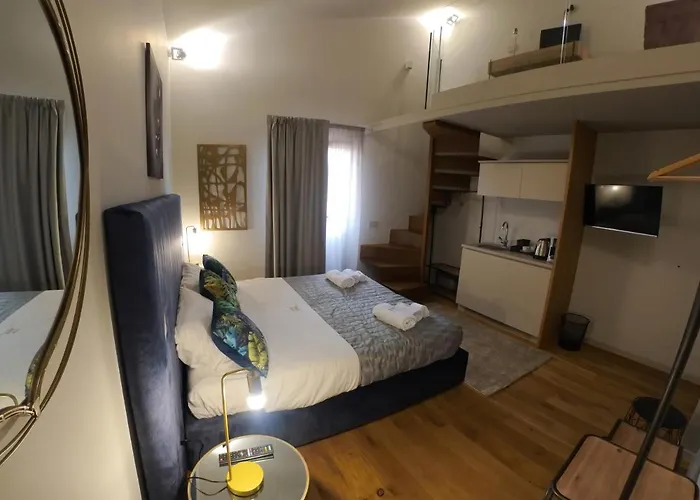 Atenea Palace Rooms